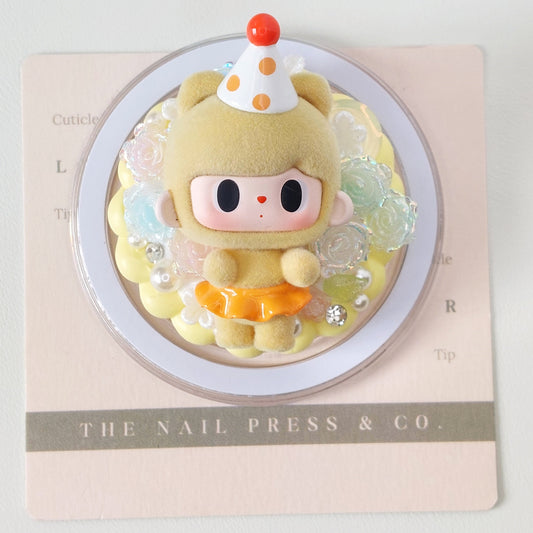 Pop Socket | Scooping Sand – Wonderland Series