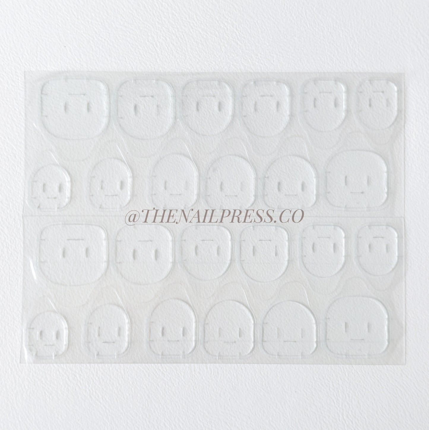 Nail Adhesive Tabs – Clear / Brown Back / Kids