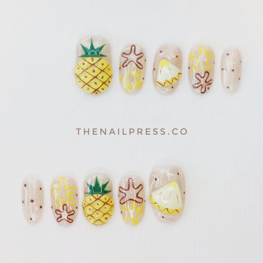 Pineapple Paradise – Medium Oval Rounded 19mm