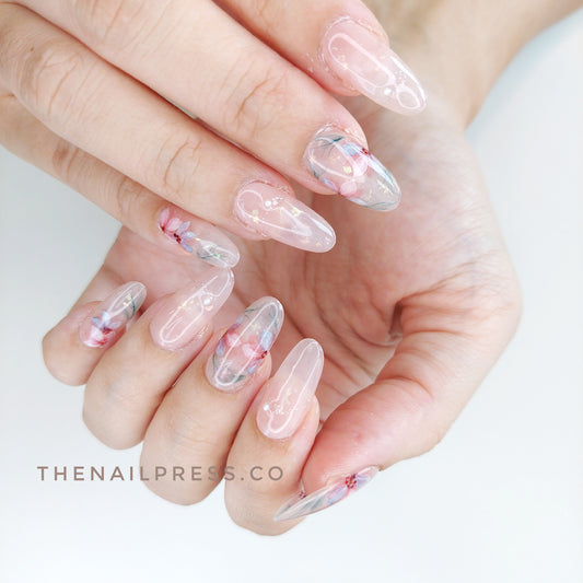 Ethereal Garden – Medium Oval 24mm