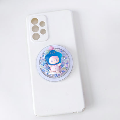 Pop Socket | Pucky – Lighting the Night Sky Series