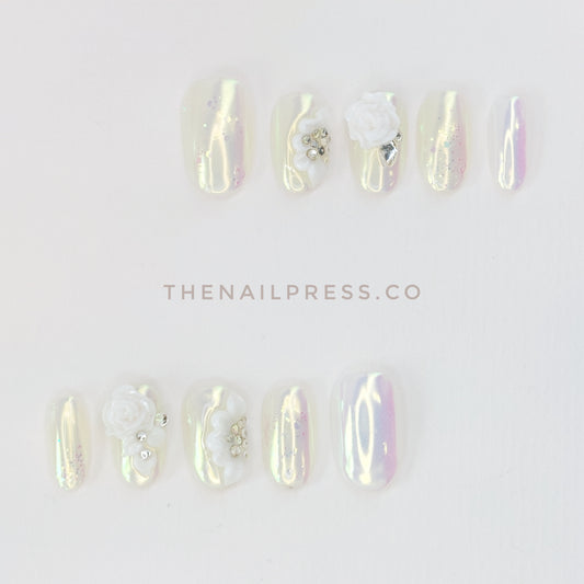 Flora Chroma – Medium Oval Rounded 19mm