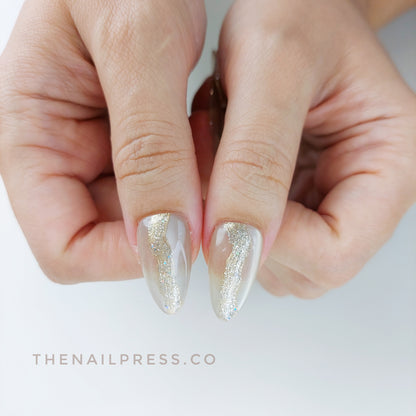 Gold Dust Shimmer – Short Almond 22mm