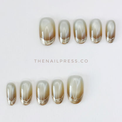 Taupe Glow – Medium Oval Rounded 19mm
