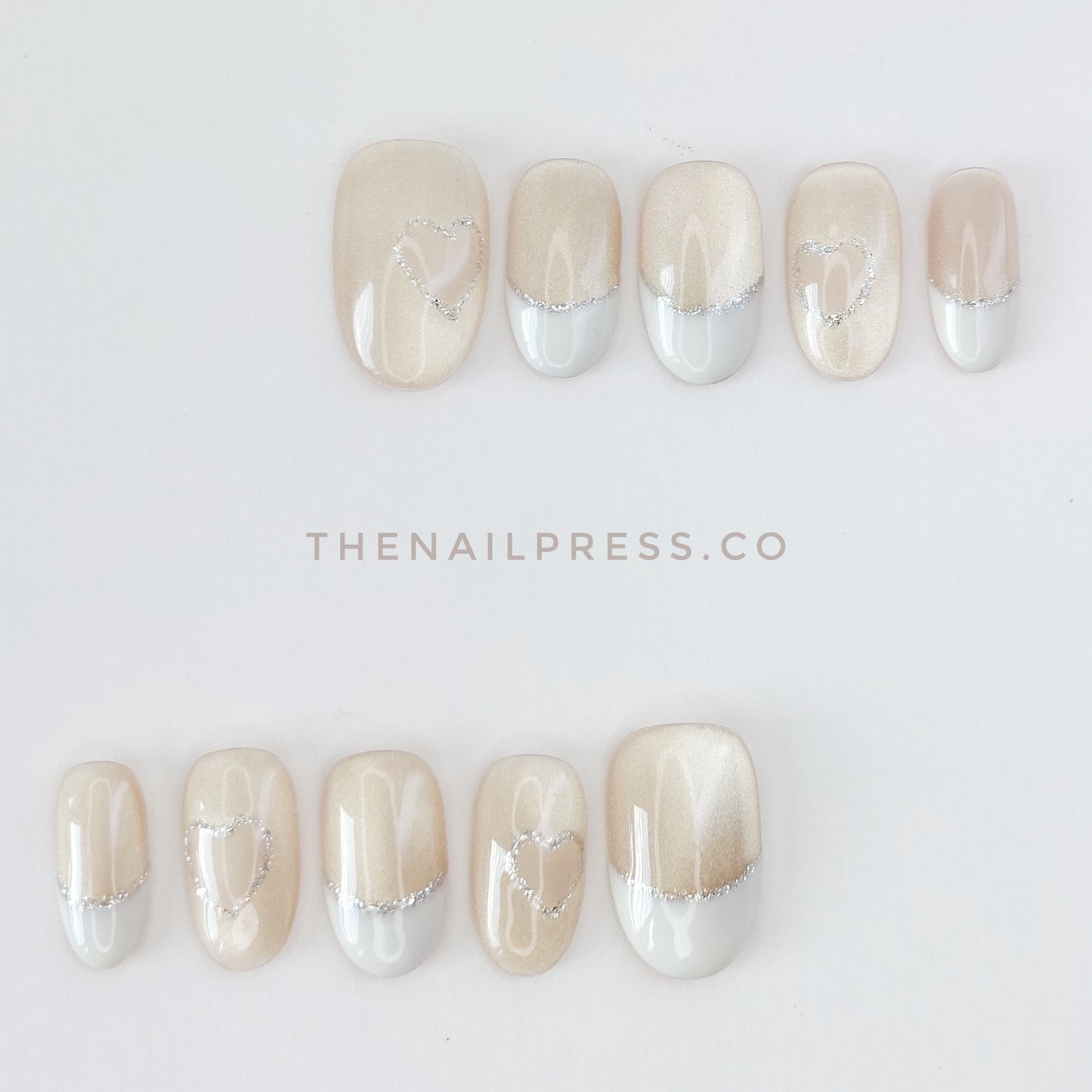 Heartfelt – Medium Oval Rounded 19mm