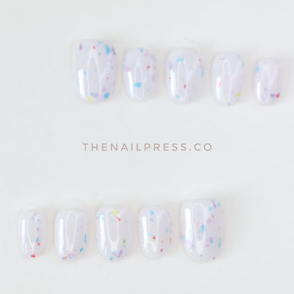 Speckled Dream – Short Rounded 17mm