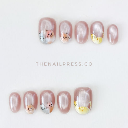 Frisky Glow – Short Rounded 17mm