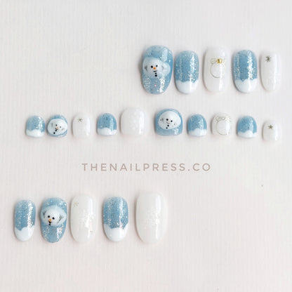 Frosty Meltdown – Kids Nails | Medium Rounded 19mm