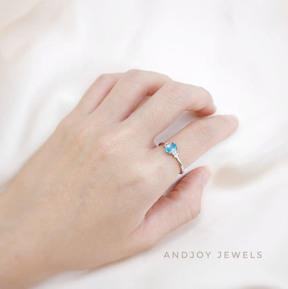 Oval Blue Zircon Ring